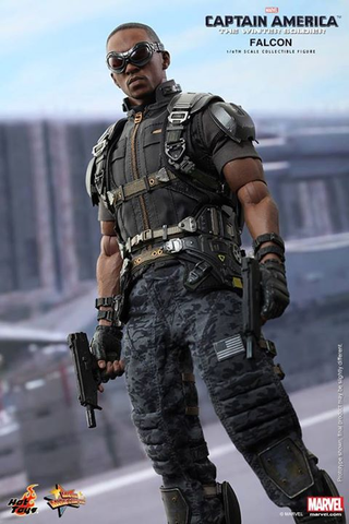 Illustration for article titled Hot Toys' New The Winter Soldier Falcon Figure